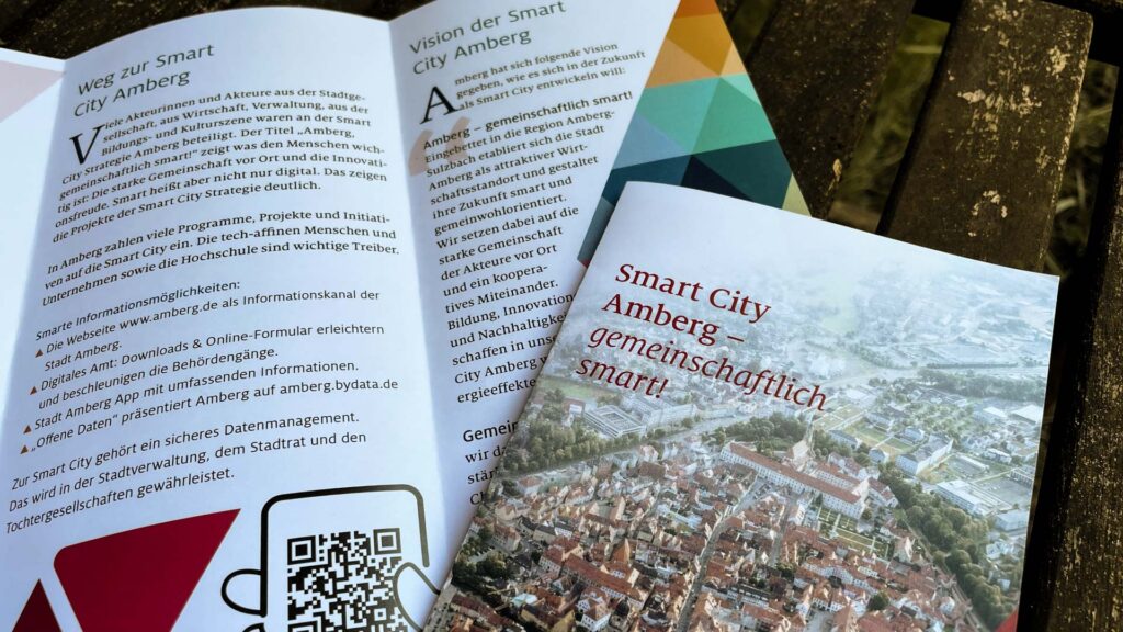 Grafikdesign für die Smart City Amberg - Folder - Titelseite