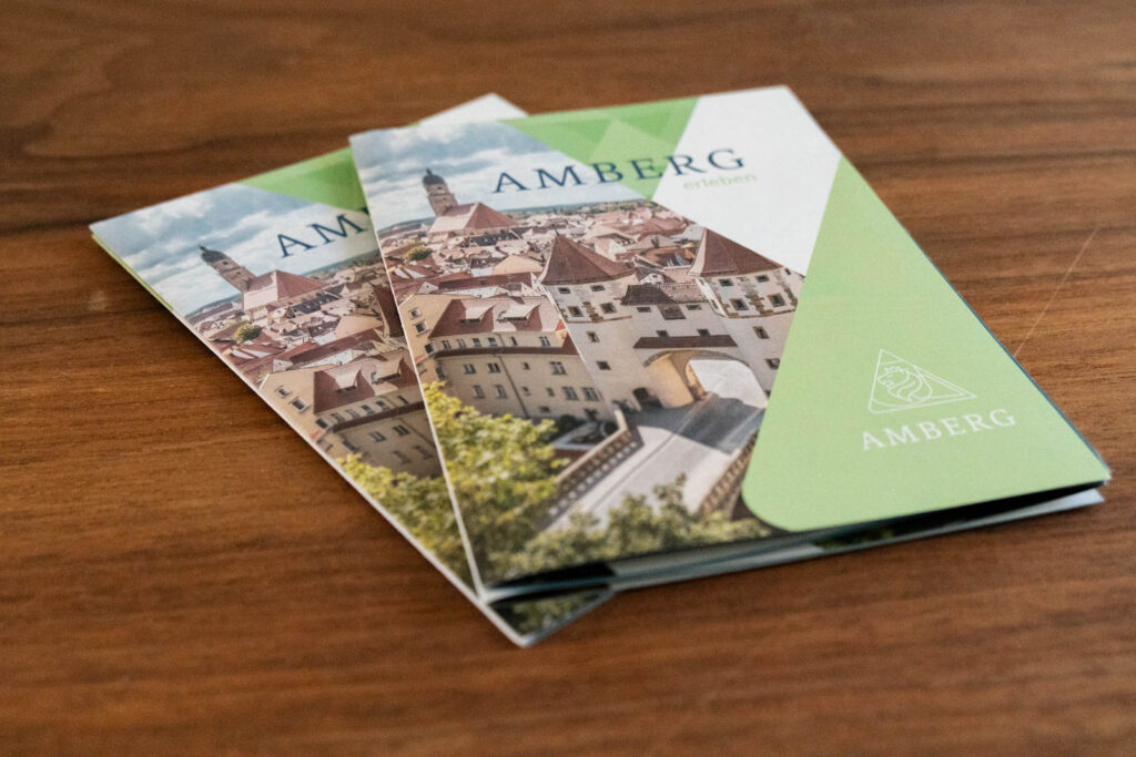 Broschüre für die Tourismusförderung Amberg - Titelseite Pocketguide